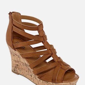 a.n.a A New Approach Brown Wegde 9m.